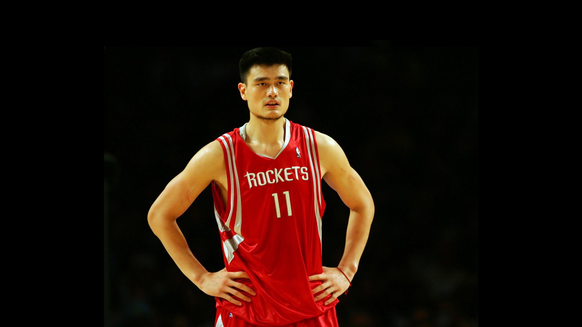 同一天，三场悬念，穆古鲁扎、巴特勒与回归者的终极考验